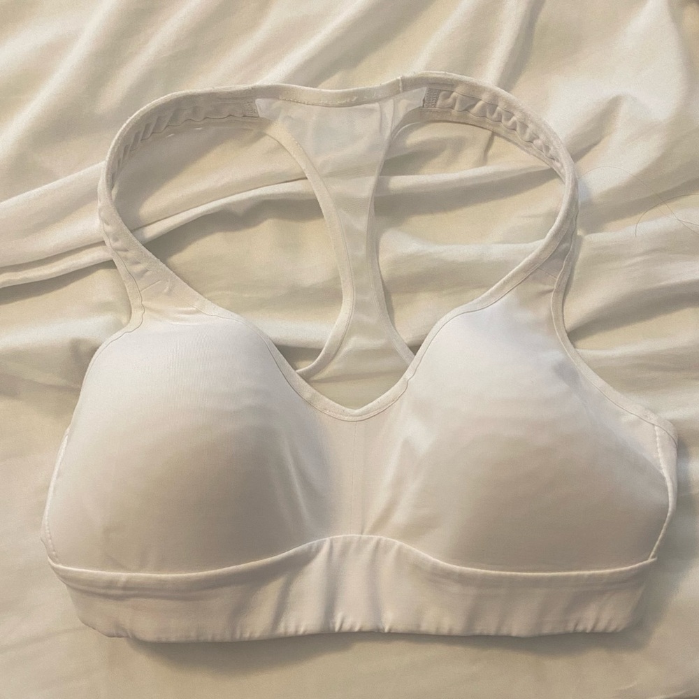 Lululemon sports bra women’s 2.
